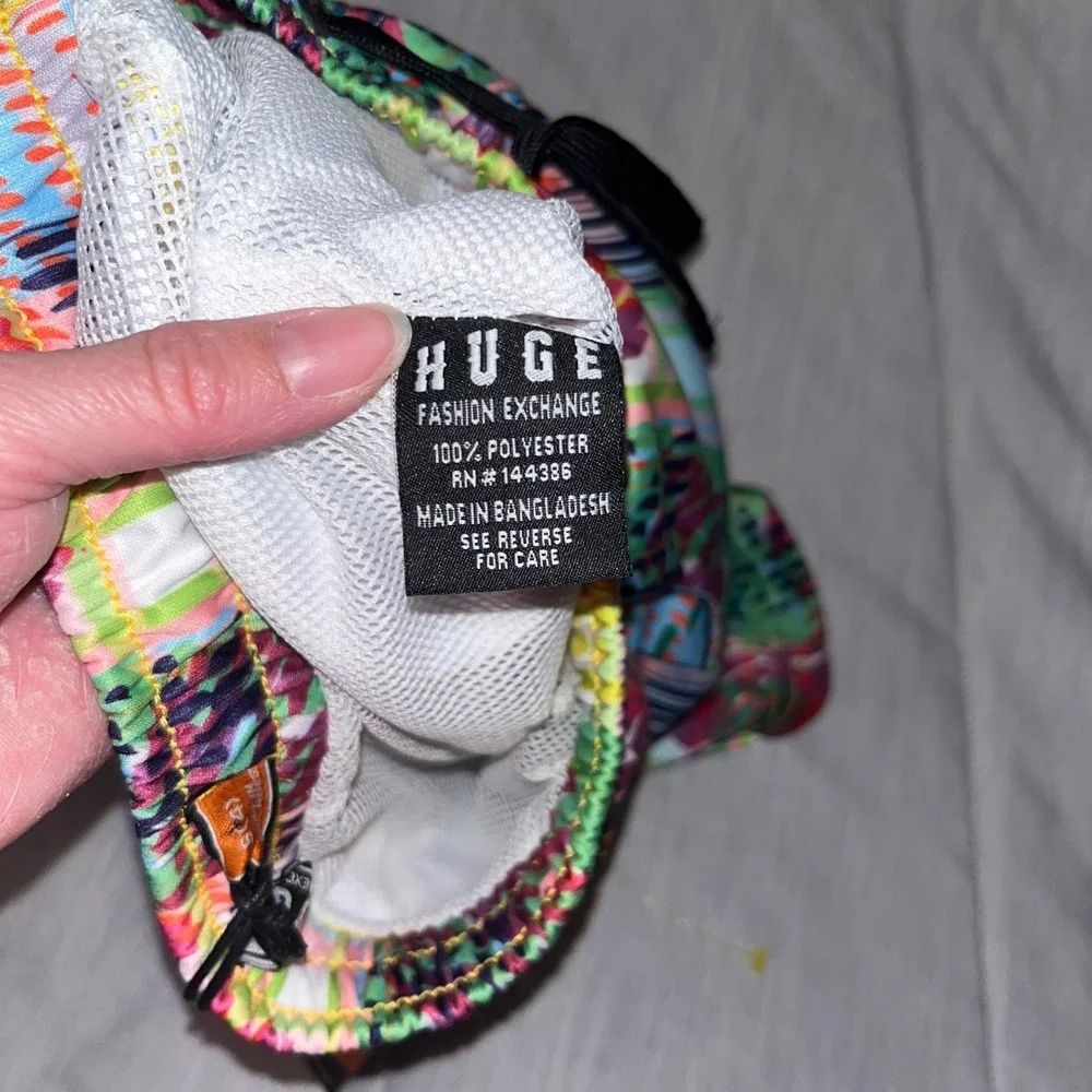 HUGE Fashion Exchange‎ Colorful Print Swim Truks and Shirt Boys sz 4